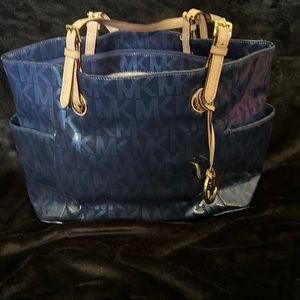Michael Kors tote